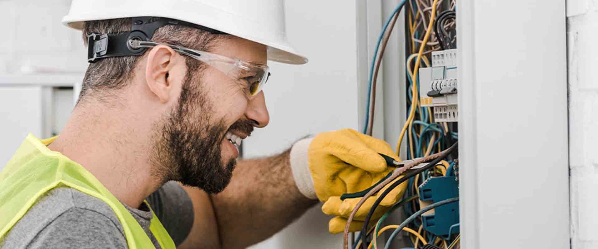How Project-Specific Discussions Can Benefit Electricians and Improve Their Business